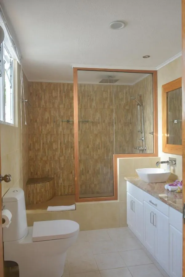 Sunset Bay Apartment Glacis   Glacis (Mahe)